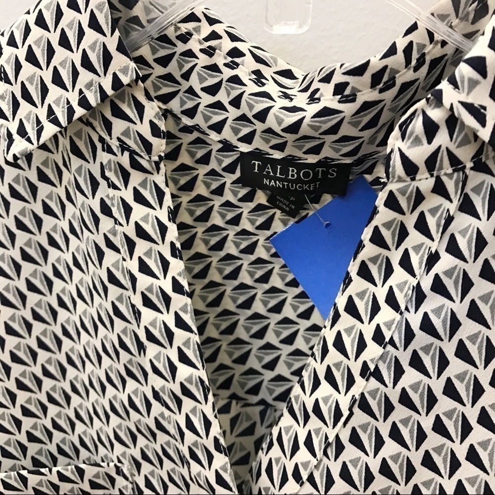 Talbots Collared Tank - Picture 2 of 3
